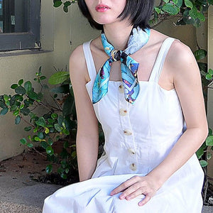 StephyDesignHK 森林萌兔絲巾連絲巾扣高貴禮盒