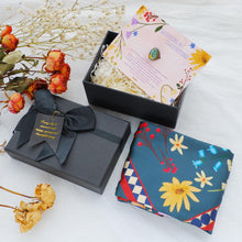 Load image into Gallery viewer, StephyDesignHK 【Viola】♥Mother and Daughter♥Mother&#39;s Day Gift Silk Scarf Gift Box
