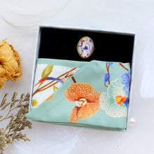Load image into Gallery viewer, StephyDesignHK  Elegant Orchid Twilly Scarf with Scarf Ring Gift Box / Hair Band / headband
