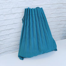 Load image into Gallery viewer, StephyDesignHK Blue Solid Color Folding Bag/Hundred Folding Bag/Trunk Folding Bag

