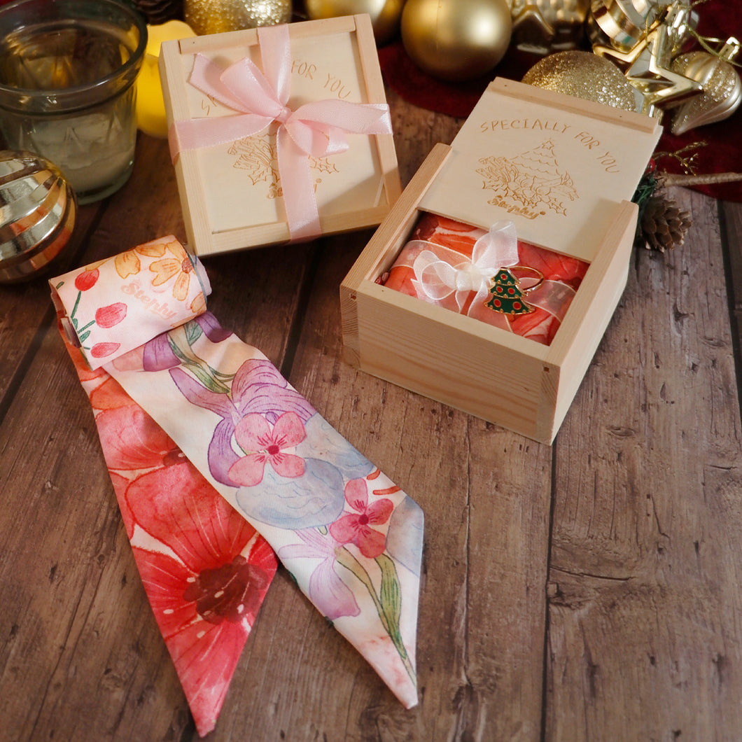 Christmas Gift - Wooden gift box | Twilly with Christmas tree scarf ring